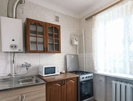 Оренда 2 кімнати 38 кв. м. Свободи (Центр) Хмельницький