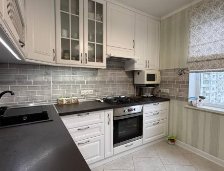 Продаж квартири 4 кімнати 83 кв. м. Романа Шухевича (Гречани) Хмельницький