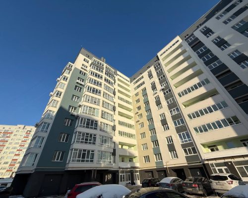 Продаж квартири 2 кімнати 71 кв. м. Лісогринівецька (Озерна) Хмельницький