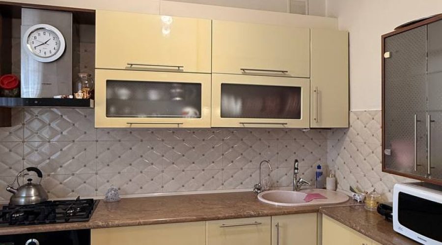 Продаж квартири 3 кімнати 72 кв. м. Подільська (Центр) Хмельницький