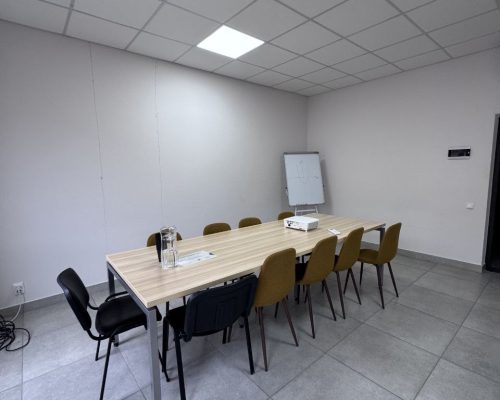 Продаж комерційної нерухомості 372 кв. м. БЦ Егоїст (Виставка) Хмельницький