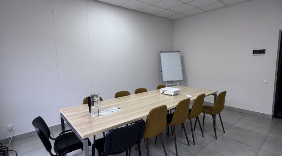 Продаж комерційної нерухомості 372 кв. м. БЦ Егоїст (Виставка) Хмельницький
