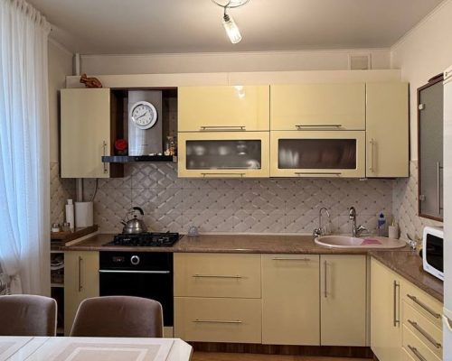 Продаж квартири 3 кімнати 72 кв. м. (Центр) Хмельницький