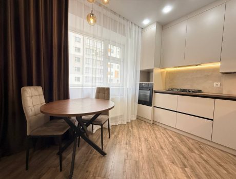 Продаж квартири 1 кімната 44 кв. м. ЖК Щасливий (Виставка) Хмельницький