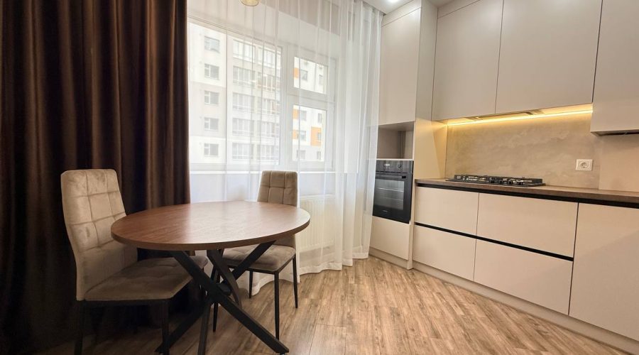 Продаж квартири 1 кімната 44 кв. м. ЖК Щасливий (Виставка) Хмельницький