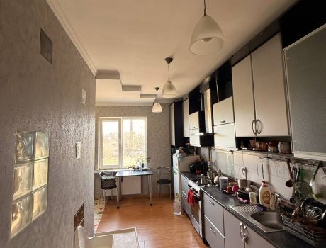 Продаж квартири 2 кімнати 79 кв. м. Госпітальна (Ракове) Хмельницький