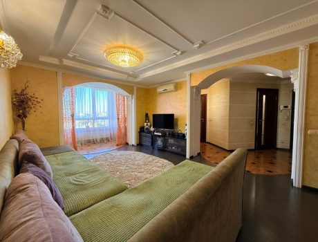 Продаж квартири 3 кімнати 95 кв. м. Народної Волі (Ракове) Хмельницький