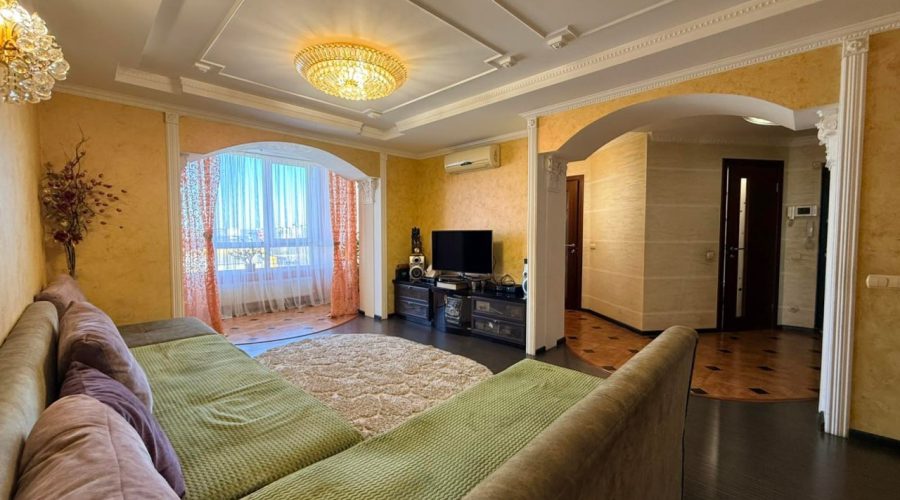 Продаж квартири 3 кімнати 95 кв. м. Народної Волі (Ракове) Хмельницький