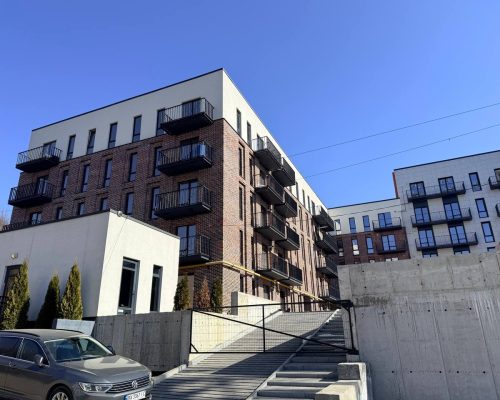 Продаж квартири 3 кімнати 91 кв. м. ЖК Status Residence (Озерна) Хмельницький