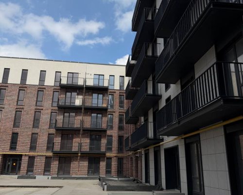 Продаж квартири 1 кімната 51 кв. м. ЖК Status Residence (Озерна) Хмельницький