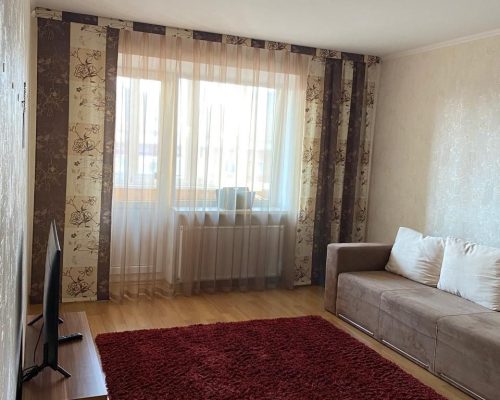 Оренда 2 кімнати 75 кв. м. Зарічанська (Виставка) Хмельницький