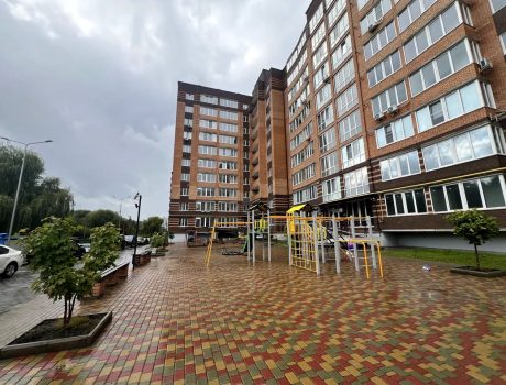 Продаж квартири 2 кімнати 83 кв. м. ЖК Олімпійський 3 (Виставка) Хмельницький