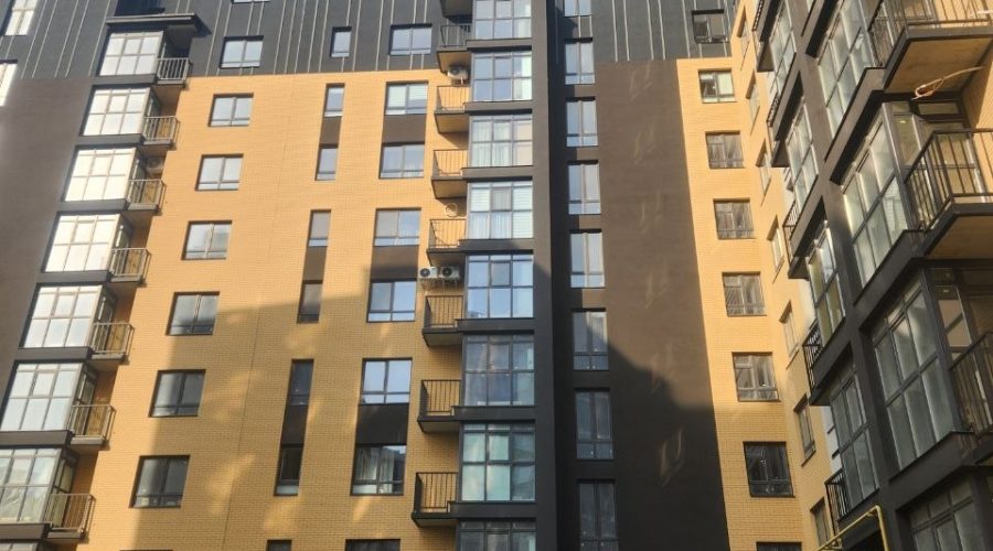 Продаж квартири 1 кімната 42 кв. м. Панаса Мирного (Озерна) Хмельницький