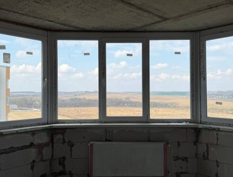 Продаж квартири 4 кімнати 133 кв. м. Будівельників (Виставка) Хмельницький