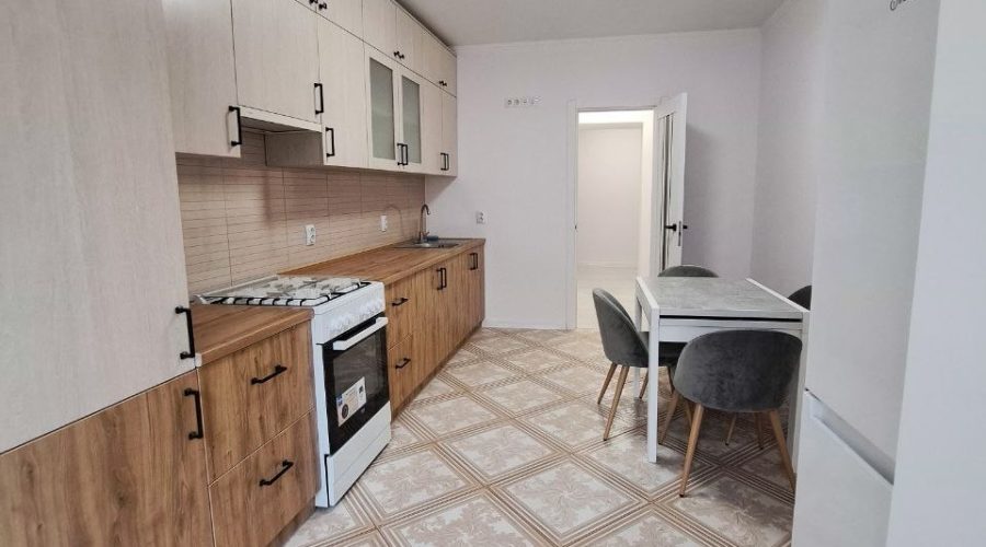 Оренда 2 кімнати 75 кв. м. Залізняка (Озерна) Хмельницький