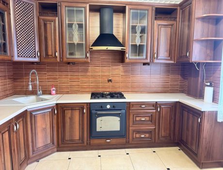 Оренда 2 кімнати 102 кв. м. Володимирівська (Центр) Хмельницький