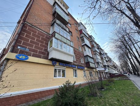 Продаж квартири 2 кімнати 45 кв. м. Камʼянецька (Центр) Хмельницький