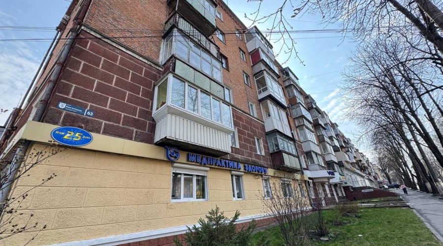 Продаж квартири 2 кімнати 45 кв. м. Камʼянецька (Центр) Хмельницький
