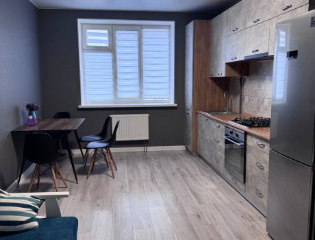 Оренда 2 кімнати 66 кв. м. Старокостянтинівське шосе (Виставка) Хмельницький