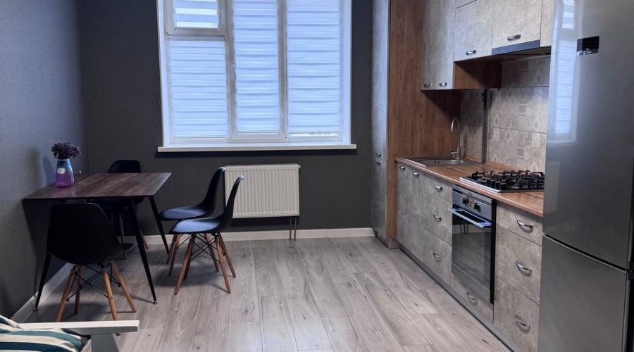 Оренда 2 кімнати 66 кв. м. Старокостянтинівське шосе (Виставка) Хмельницький