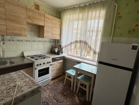 Оренда 1 кімната 49 кв. м. Молодіжна (Південно-Захід) Хмельницький