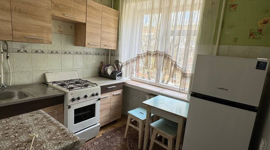 Оренда 1 кімната 49 кв. м. Молодіжна (Південно-Захід) Хмельницький