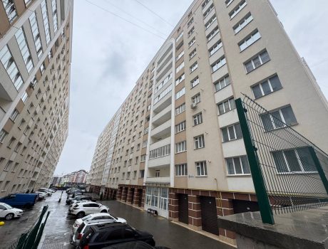 Продаж квартири 2 кімнати 67 кв. м. Кармелюка (Озерна) Хмельницький