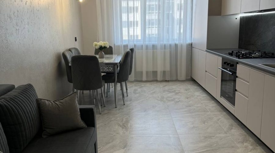 Оренда 2 кімнати 68 кв. м. Лісогринівецька (Озерна) Хмельницький