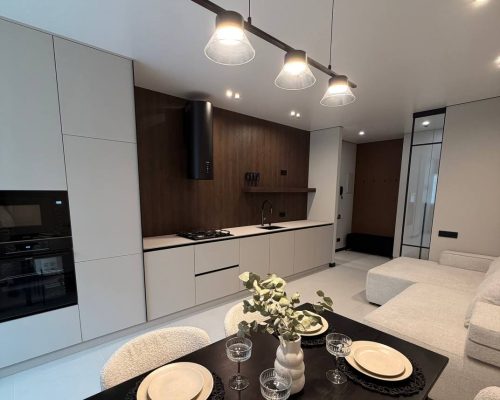 Продаж квартири 2 кімнати 79 кв. м. Січових стрільців (Озерна) Хмельницький