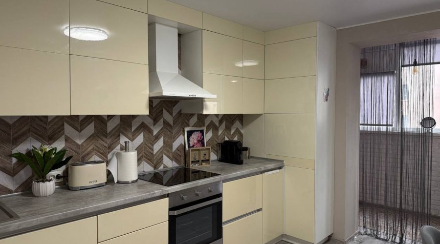 Продаж квартири 3 кімнати 85 кв. м. ЖК Барви (Озерна) Хмельницький