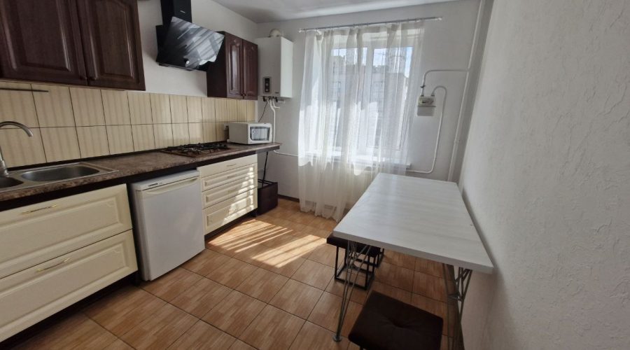 Оренда 1 кімната 52 кв. м. (Центр) Хмельницький