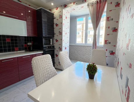 Продаж квартири 2 кімнати 75 кв. м. ЖК «Набережний квартал» (Виставка) Хмельницький