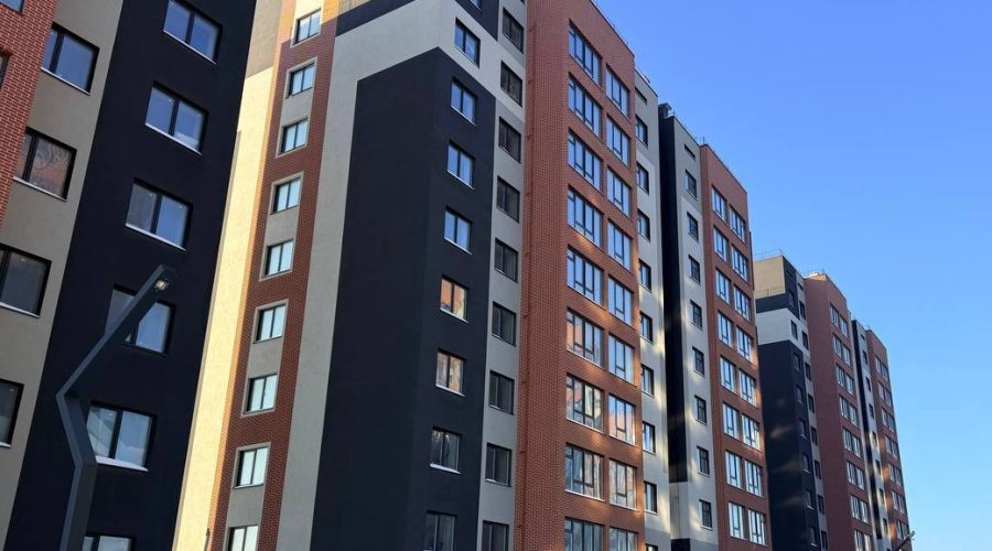Продаж квартири 2 кімнати 71 кв. м. ЖК Авіла Сіті (Озерна) Хмельницький