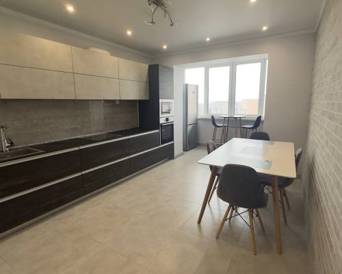 Продаж квартири 3 кімнати 86 кв. м. ЖК Зоряний (Гречани) Хмельницький