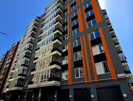 Продаж квартири 2 кімнати 72 кв. м. ЖК Студентський (Південно-Захід) Хмельницький
