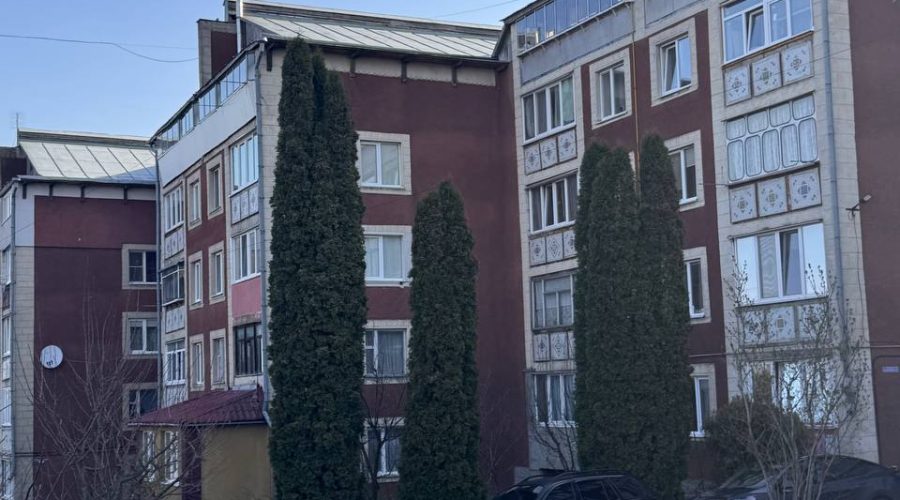Продаж квартири 2 кімнати 63 кв. м. Камʼянецька (Ружична) Хмельницький