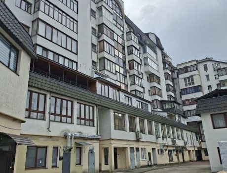 Продаж квартири 2 кімнати 97 кв. м. Проскурівська (Центр) Хмельницький