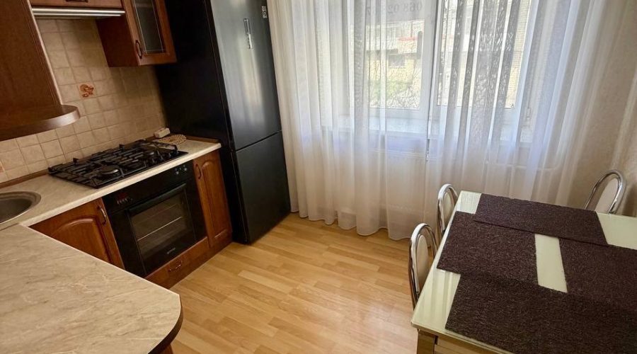 Оренда 2 кімнати 53 кв. м. Пʼяскорського (Гречани) Хмельницький