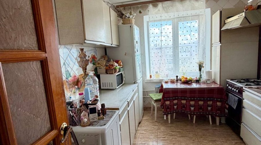 Продаж квартири 3 кімнати 63 кв. м. Р. Шухевича (Гречани) Хмельницький