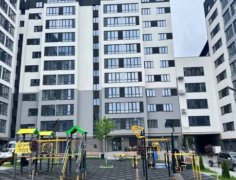 Продаж квартири 1 кімната 45 кв. м. ЖК Автобіографія (Виставка) Хмельницький