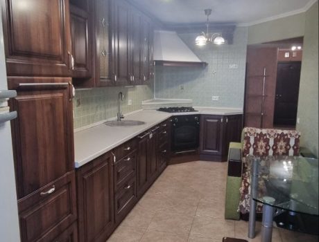 Оренда 1 кімната 54 кв. м. Водопровідна (Центр) Хмельницький