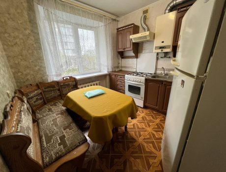 Продаж квартири 2 кімнати 47 кв. м. Перемоги (Виставка) Хмельницький