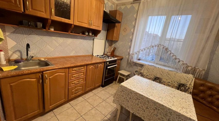 Оренда 3 кімнати Залізняка (Озерна) Хмельницький