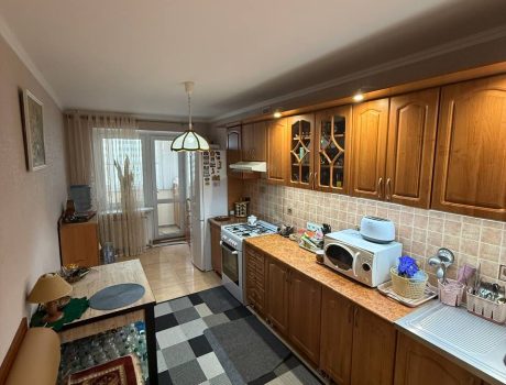 Продаж квартири 1 кімната 56 кв. м. Водопровідна (Центр) Хмельницький