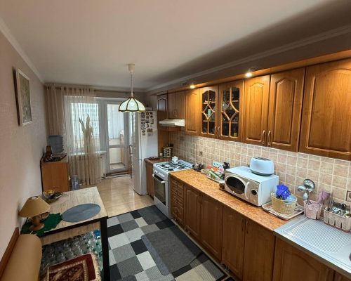 Продаж квартири 1 кімната 56 кв. м. Водопровідна (Центр) Хмельницький