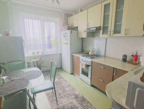 Продаж квартири 3 кімнати 68 кв. м. Пілотська (Заготзерно) Хмельницький