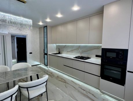 Продаж квартири 2 кімнати 67 кв. м. Кармелюка (Озерна) Хмельницький