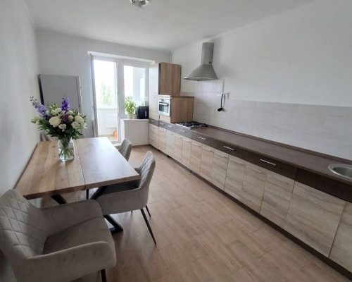 Продаж квартири 2 кімнати 85 кв. м. Зарічанська (Виставка) Хмельницький