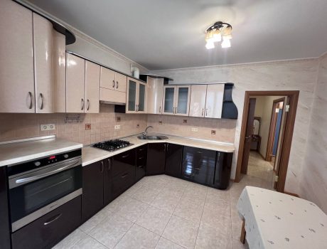 Продаж квартири 1 кімната 46 кв. м. Будівельників (Виставка) Хмельницький