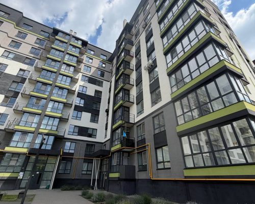 Продаж квартири 3 кімнати 104 кв. м. ЖК БудАльянс (Виставка) Хмельницький